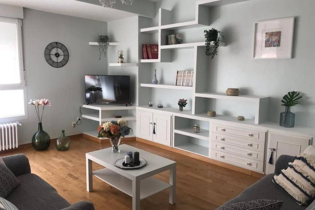 Cuartin Del Camino Apartment ปอนเฟร์ราดา ภายนอก รูปภาพ