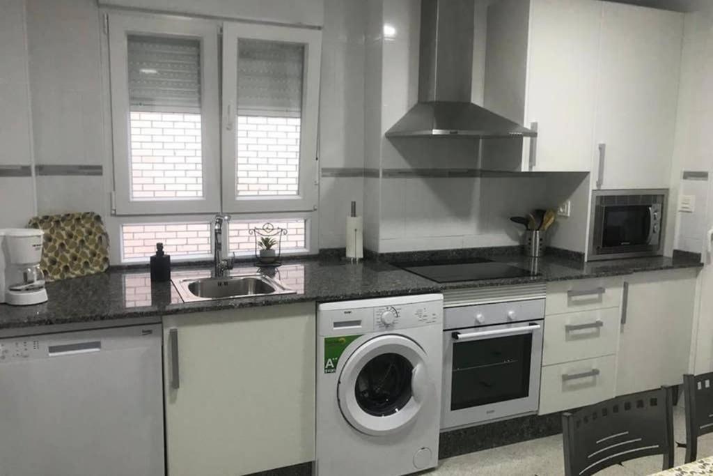 Cuartin Del Camino Apartment ปอนเฟร์ราดา ภายนอก รูปภาพ